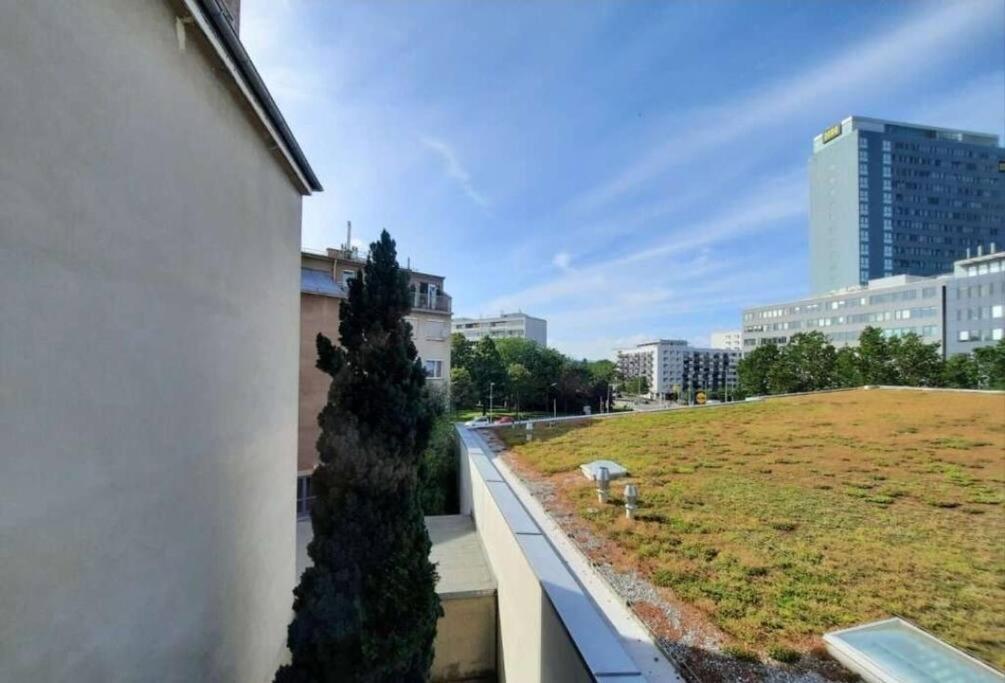 Modern And Light 2-Room Apartment Wien Eksteriør bilde